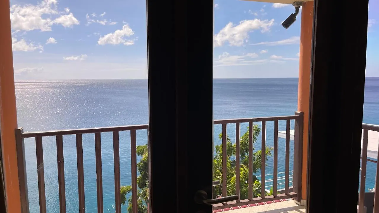 Vacation House At Playa Lagun Private Beach